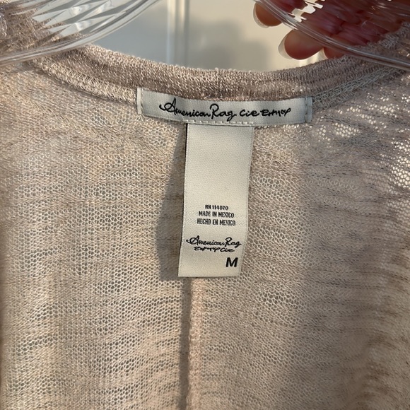 Short Sleeve Cardigan - Picture 5 of 6